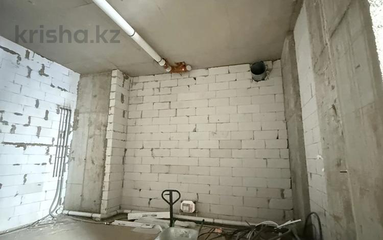 Свободное назначение, офисы, магазины и бутики, склады, общепит, салоны красоты, медцентры и аптеки, образование, развлечения · 124.7 м² за 98 млн ₸ в Астане, Нура р-н — фото 2