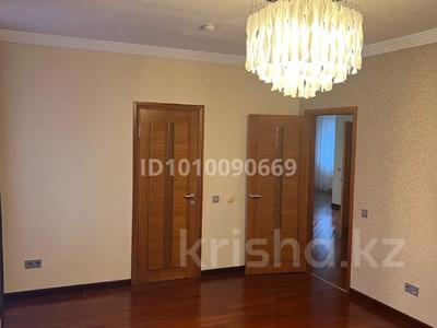 6-комнатная квартира · 274.1 м² · 4/4 этаж, мкр Комсомольский, Туран за 2 млн 〒 в Астане, Есильский р-н