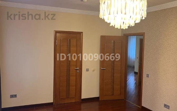 6-комнатная квартира · 274.1 м² · 4/4 этаж, мкр Комсомольский, Туран за 2 млн 〒 в Астане, Есильский р-н — фото 2