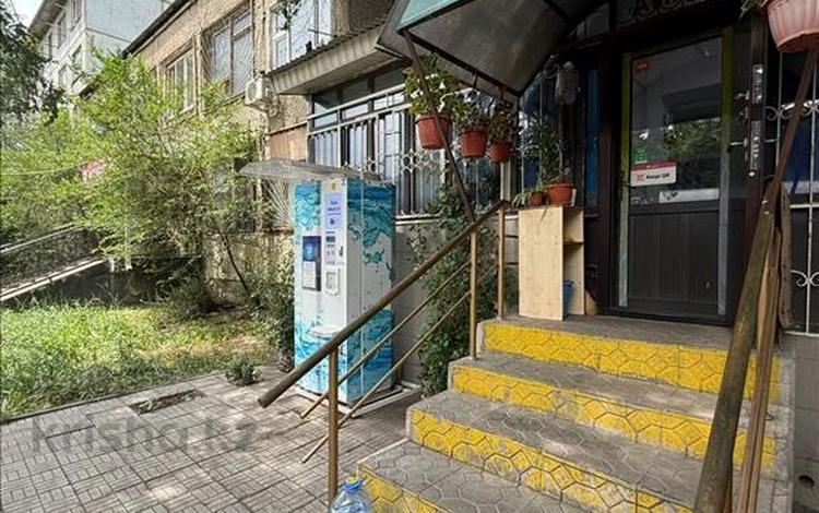 Свободное назначение, офисы, магазины и бутики, склады, общепит, салоны красоты, бани, гостиницы и зоны отдыха, медцентры и аптеки, образование, развлечения · 44.5 м² за 31 млн ₸ в Алматы, Ауэзовский р-н — фото 2