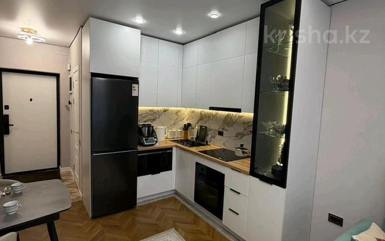 2-бөлмелі пәтер · 50.4 м² · 4/13 қабат, Жандосова 94/12, бағасы: 44 млн ₸ в Алматы, Бостандыкский р-н — фото 2