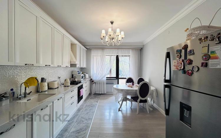 4-бөлмелі пәтер · 130 м² · 2/3 қабат, оспанова 85/41, бағасы: 130 млн ₸ в Алматы, Медеуский р-н — фото 2