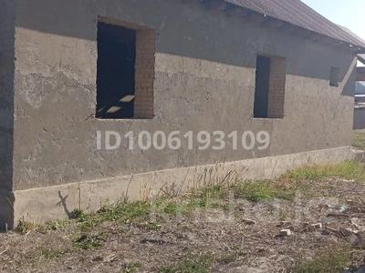 Отдельный дом · 1 комната · 64 м² · 10 сот., Ұзынағаш, село Карасу,ул карасу — Батыс за 7.5 млн ₸ в Жамбыл (Жамбылский район)