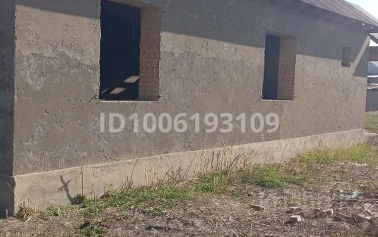 Отдельный дом · 1 комната · 64 м² · 10 сот., Село Сарыбай би,ул карасу — Батыс за 8.5 млн 〒 в Жамбыл (Жамбылский район) — фото 2