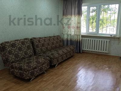 2-бөлмелі пәтер · 44 м² · 1/5 қабат, 15-шағынаудан, бағасы: 9.3 млн ₸ в Караганде, Алихана Бокейханова р-н
