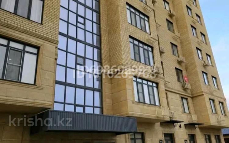 2-комнатная квартира · 54.3 м² · 6/10 этаж, Абая — Возле Драмтеатра за 300 000 ₸ в Атырау — фото 19