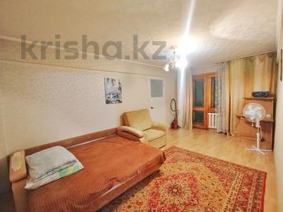 2-комнатная квартира · 45 м² · 5/5 этаж, Казахстан 104 за 13.9 млн 〒 в Усть-Каменогорске