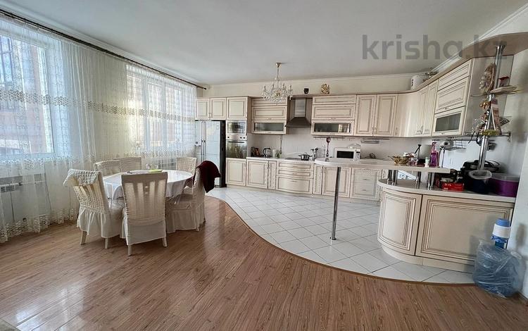 5-комнатная квартира · 202 м² · 2/2 этаж, мкр Юго-Восток, Таттимбета 5а — Гульдер-1, Норма за 60 млн ₸ в Караганде, Казыбек би р-н — фото 2