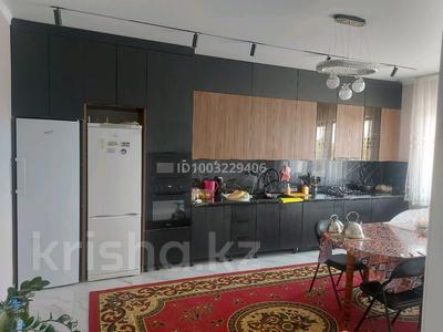 Отдельный дом · 5 комнат · 150 м² · 10 сот., Толе би 35 — Головацкий ауылы за 41 млн 〒 в Жаркенте