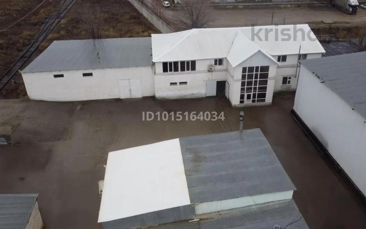 Свободное назначение, офисы, склады · 2000 м² за 235 млн ₸ в Актобе, мкр 41-й разъезд — фото 2