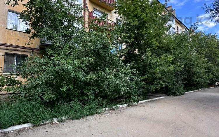 1-бөлмелі пәтер · 29.7 м² · 1/5 қабат, Айтеке Би 38, бағасы: 8.5 млн ₸ в Актобе — фото 2