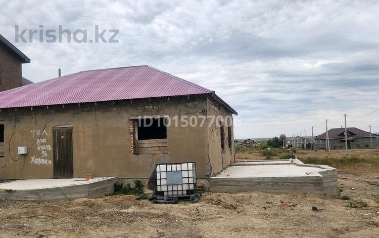 Отдельный дом · 4 комнаты · 200 м² · 9 сот., мкр Кунгей 141/1 — Куанышбаева за 27 млн ₸ в Караганде, Казыбек би р-н — фото 2