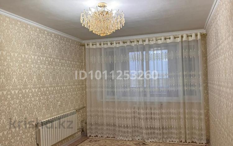 3-бөлмелі пәтер · 64.9 м² · 4/4 қабат, Шұғыла 33, бағасы: 13.5 млн ₸ в Жанаозен — фото 2