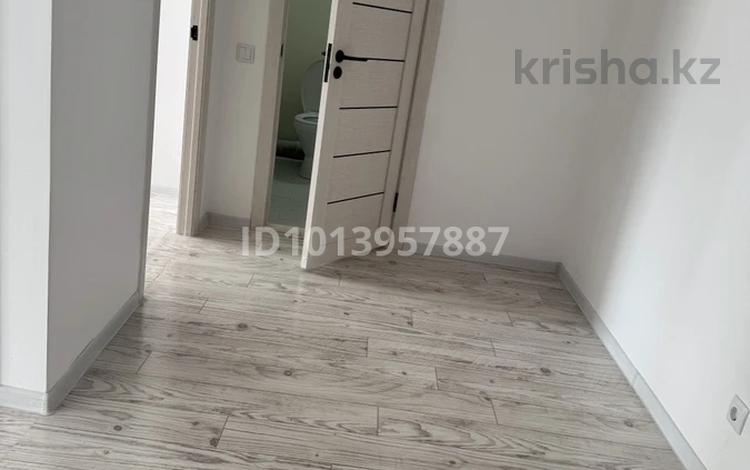 2-бөлмелі пәтер · 56.8 м² · 7/9 қабат, Учетный квартал 305 140/3, бағасы: 35 млн ₸ в Алматы, Наурызбайский р-н — фото 2