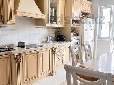 3-бөлмелі пәтер · 124 м² · 10/16 қабат, Навои 208 — Торайгырова, бағасы: 650 000 ₸ в Алматы, Бостандыкский р-н