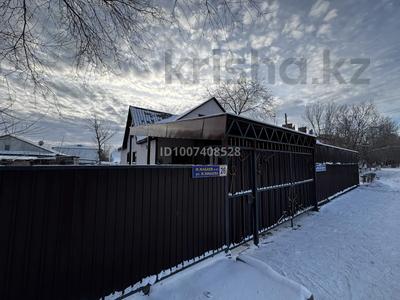 Отдельный дом · 6 комнат · 200 м² · 12 сот., Ж.Жабаева 26 за 45 млн ₸ в Есиль