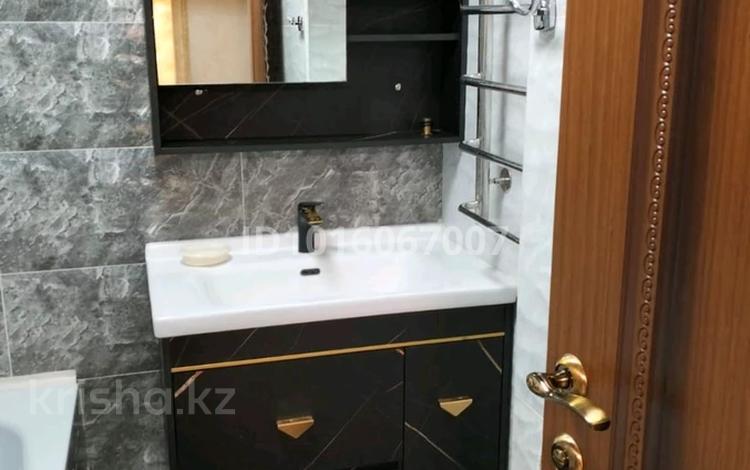 2-бөлмелі пәтер · 54 м² · 4 қабат, Ақсай-3Б ш/а. 16, бағасы: 34 млн ₸ в Алматы, Ауэзовский р-н — фото 2