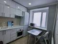 2-бөлмелі пәтер · 49 м² · 2/5 қабат, Есенберлина 55, бағасы: 15.5 млн ₸ в Жезказгане — фото 9