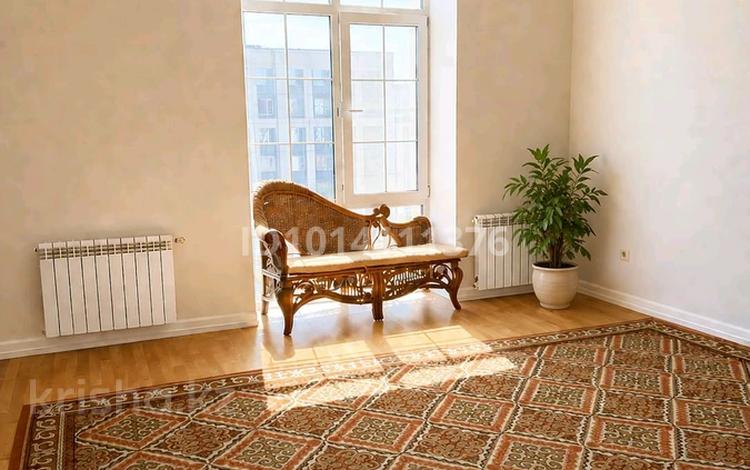 2-комнатная квартира · 65 м² · 7/7 этаж, Наурыз-2 27 за 380 000 ₸ в Астане, Алматы р-н — фото 2