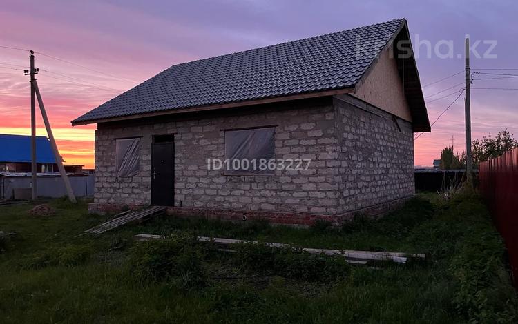 Жеке үй · 3 бөлме · 82 м² · 10 жүзд., Дачная — Степана Разина, бағасы: 8.9 млн ₸ в Бишкуле (Бесколь) — фото 2