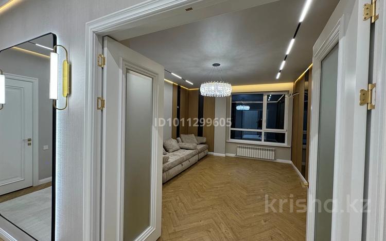3-комнатная квартира · 103 м² · 7/9 этаж, мкр Нуртас, проспект Назарбаева 135 за 75 млн ₸ в Шымкенте, Каратауский р-н — фото 2