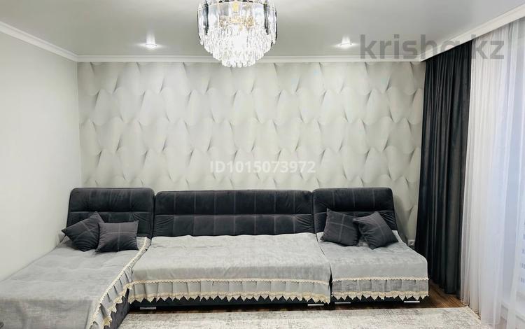 3-комнатная квартира · 68.1 м² · 4/10 этаж, мкр Юго-Восток, таттимбета 5 за 32.5 млн ₸ в Караганде, Казыбек би р-н — фото 2