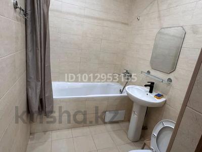 2-бөлмелі пәтер · 70 м² · 7/8 қабат, Бұхар жырау 23, бағасы: 260 000 ₸ в Астане, Есильский р-н