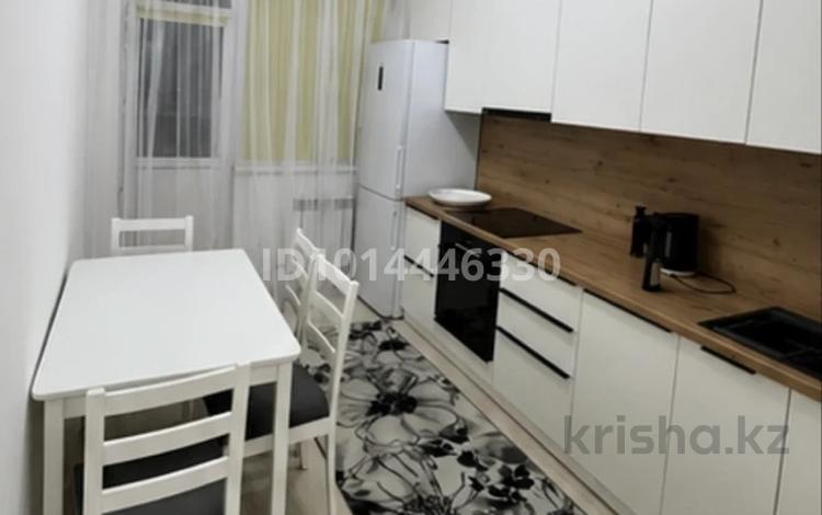 2-комнатная квартира · 48 м² · 7/12 этаж, Райымбека 259 за 280 000 ₸ в Алматы, Жетысуский р-н — фото 10