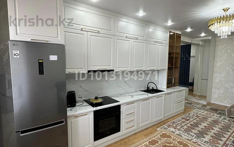 1-бөлмелі пәтер · 52 м² · 6/7 қабат, Карагайлы 25, бағасы: 28.5 млн ₸ в Семее — фото 2