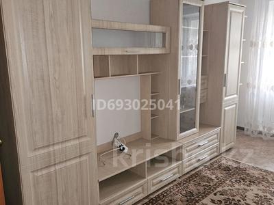 2-комнатная квартира, 44 м², 3/5 этаж помесячно, Мкр. Талас 26 — Рядом гимназия 40 за 100 000 〒 в Таразе