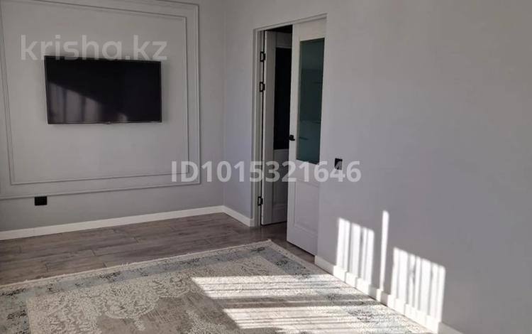 2-комнатная квартира · 55.8 м² · 5/5 этаж, Бокенбай батыра 157 за 27 млн ₸ в Актобе, мкр Авиатор — фото 2