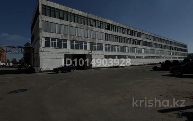Еркін, кеңселер, дүкендер мен бутиктер, қоймалар · 8421.1 м², бағасы: ~ 1.3 млрд ₸ в Петропавловске — фото 2