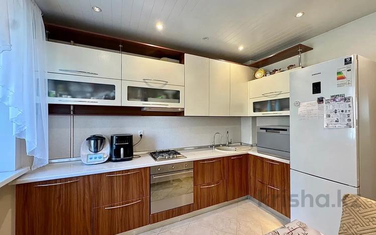 3-комнатная квартира · 70 м² · 3/5 этаж, Бараева 13 за 39 млн ₸ в Астане, Сарыарка р-н — фото 2