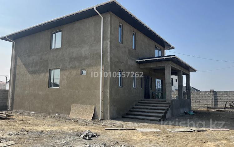 Жеке үй · 8 бөлме · 295 м² · 8 жүзд., Улы Дала ш/а. 65 — Естай 65, бағасы: 67 млн ₸ в Таразе, мкр Улы Дала — фото 2