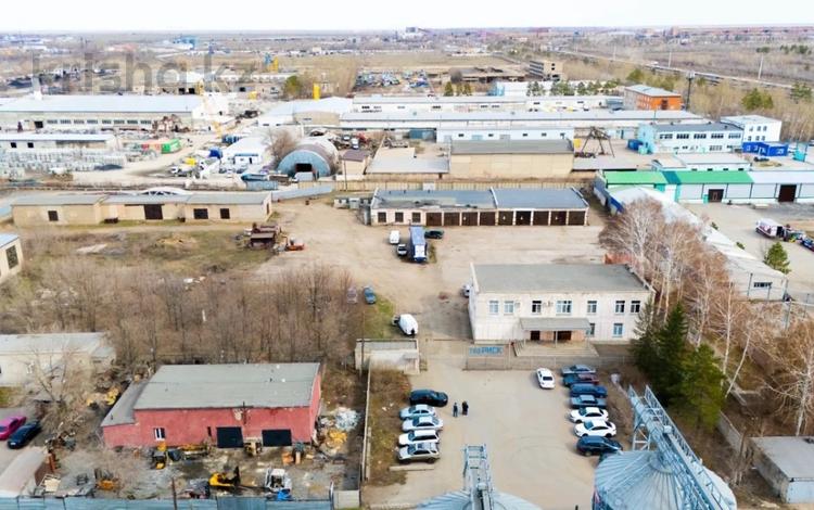 Офисы, склады, азс, автосервисы и автомойки · 956 м² за 250 млн ₸ в Павлодаре — фото 37