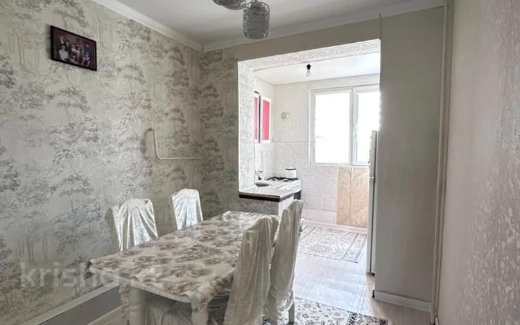 3-бөлмелі пәтер · 70 м² · 4/5 қабат, 27-ш/а. 17, бағасы: 19 млн ₸ в Актау, 27-й мкр — фото 2