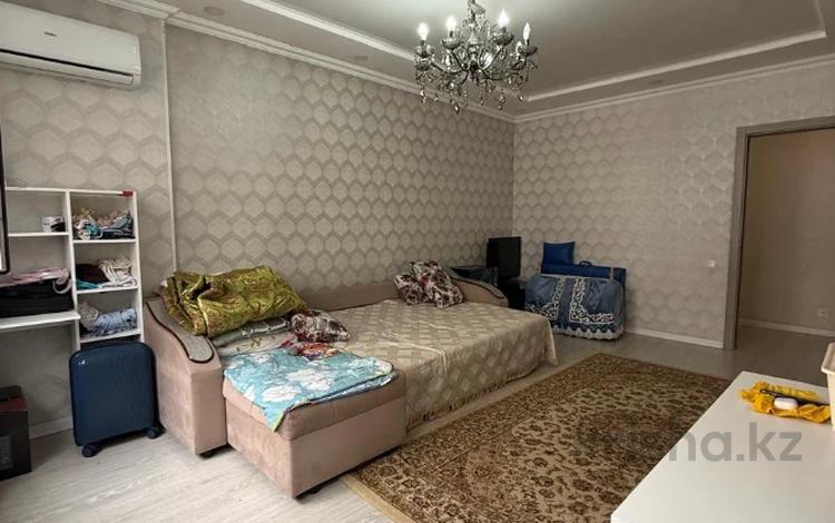 2-комнатная квартира · 64 м² · 8/18 этаж, Брусиловского за 38 млн ₸ в Алматы, Алмалинский р-н — фото 13