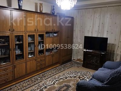 2-бөлмелі пәтер · 60.2 м² · 4/5 қабат, 3-й микрорайон, 3-й микрорайон 3 А — Желтоксан 3А, бағасы: 26 млн ₸ в Шымкенте, Туран р-н