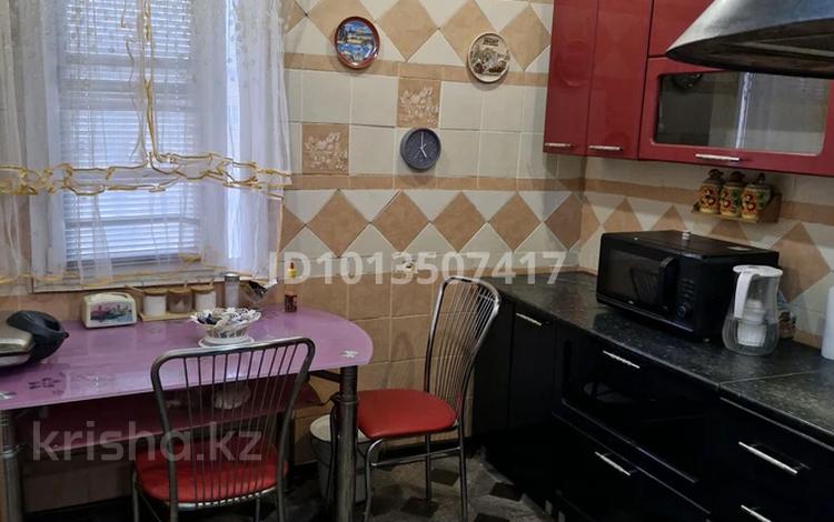 3-бөлмелі пәтер · 74.7 м² · 4/4 қабат, Коктем 49, бағасы: 12 млн ₸ в Жанаозен — фото 2
