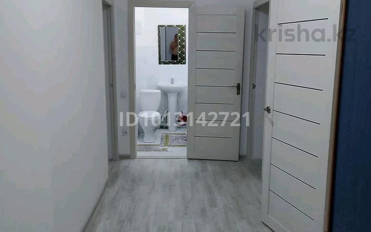 2-бөлмелі пәтер · 57 м² · 3/9 қабат, мкр Самгау, улица Ырысты 46/5 к1 — Рыскулова Петрова, бағасы: 250 000 ₸ в Алматы, Алатауский р-н — фото 2
