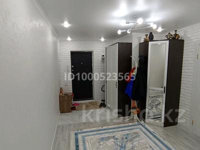 Продажа квартир в Актюбинской обл.: 3-комнатная квартира · 105 м² · 7/10 этаж, Набережная 86 за 28.5 млн 〒 3-комнатная квартира · 105 м² · 7/10 этаж, Набережная 86 за 28.5 млн 〒 в Актобе, мкр. Курмыш