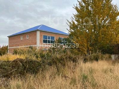 Отдельный дом · 8 комнат · 351 м² · 13 сот., Береке (Память Ильича), Участок 173.дом за 40 млн 〒 в Атырау