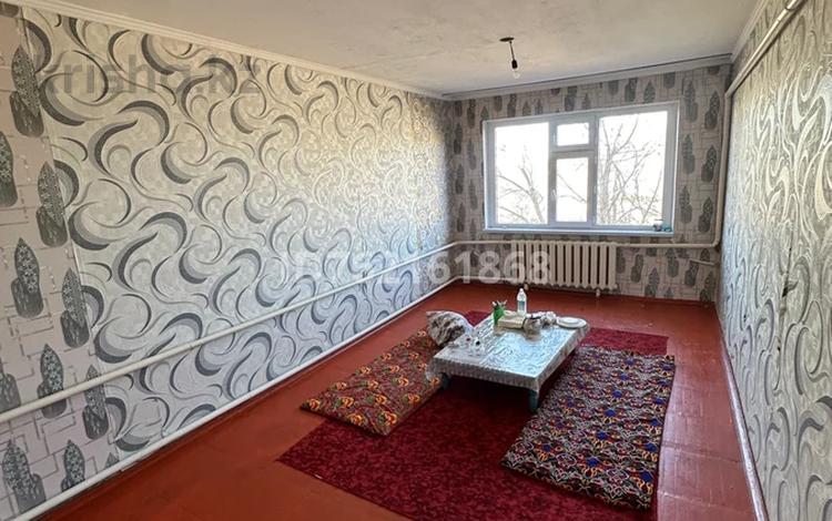 2-комнатная квартира · 70 м² · 3/6 этаж, 1 16 — Город Ленгер,1мкр за 11.5 млн 〒 — фото 2