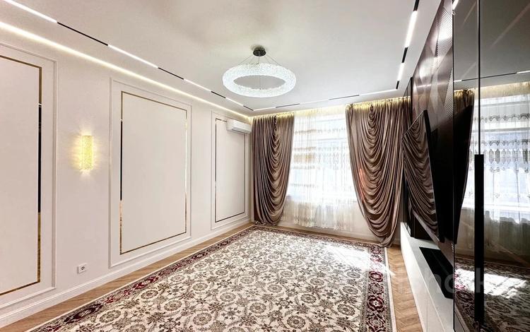 3-бөлмелі пәтер · 87.6 м² · 4/10 қабат, Казыбек би 37 — Казыбек Би, бағасы: 62 млн ₸ в Астане, Нура р-н — фото 2