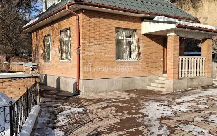 Жеке үй · 1 бөлме · 46 м², мкр Коктобе, Луганского 100а — Луганского Альфараби, бағасы: 320 000 〒 в Алматы, Медеуский р-н — фото 2