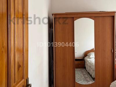 3-бөлмелі пәтер · 67 м² · 5/5 қабат, Байсеитова 34 — За магазином Достар, бағасы: 28 млн ₸ в Боралдае (Бурундай), мкр Водник-1