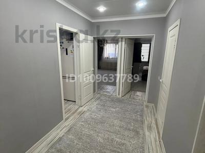 2-комнатная квартира · 60 м² · 2/4 этаж, Оркен 63 за 16 млн 〒 в Жанаозен