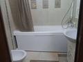 2-комнатная квартира · 80 м² · 3/9 этаж, мкр Центральный, Валиханова 13-21 за 300 000 ₸ в Атырау — фото 3
