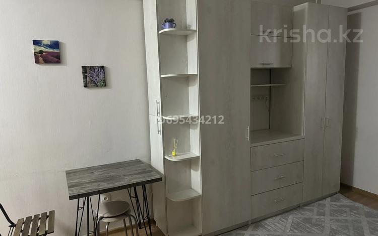 1-бөлмелі пәтер · 28 м² · 8/13 қабат, Казыбек би 139, бағасы: 250 000 ₸ в Алматы, Алмалинский р-н — фото 2