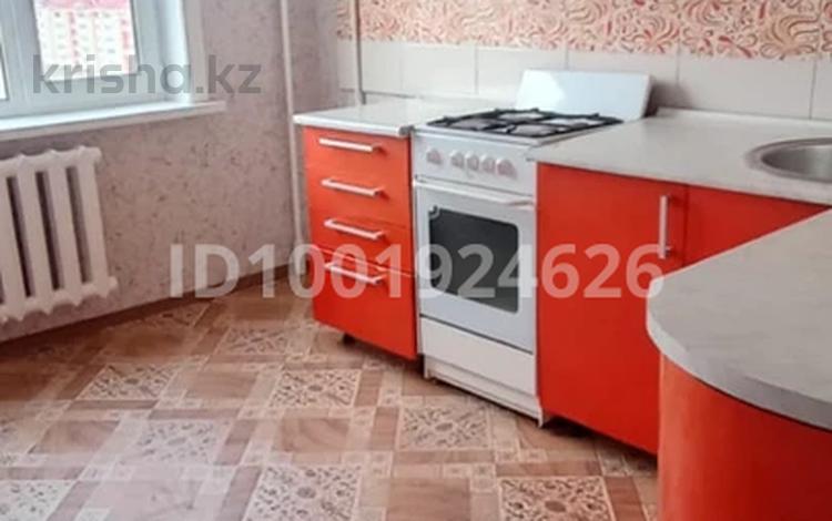 3-комнатная квартира · 65 м² · 8/9 этаж, назарбаева — жукова за 24.5 млн 〒 в Петропавловске — фото 2